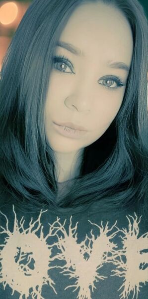  ,   Queen, 31 ,     