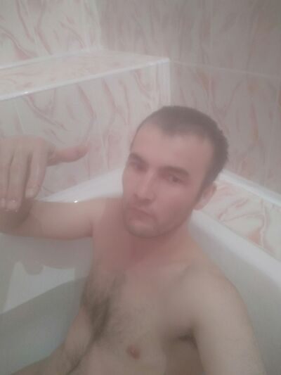  ,   Mirjaxon, 34 ,  