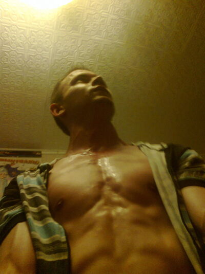  ,   Ivan, 32 ,   