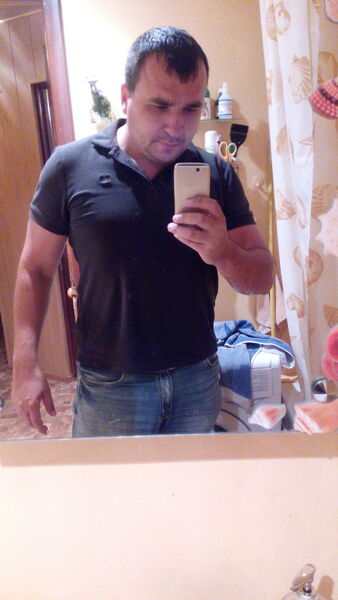  --,   , 44 ,   