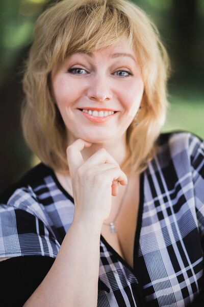  ,   Sara, 49 ,     , c 
