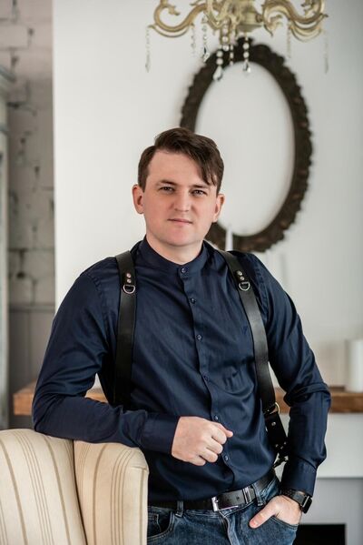  ,   Roman, 35 ,   ,   , c , 