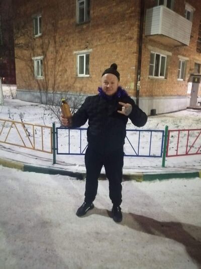  ,   Maks, 38 ,     , c , 