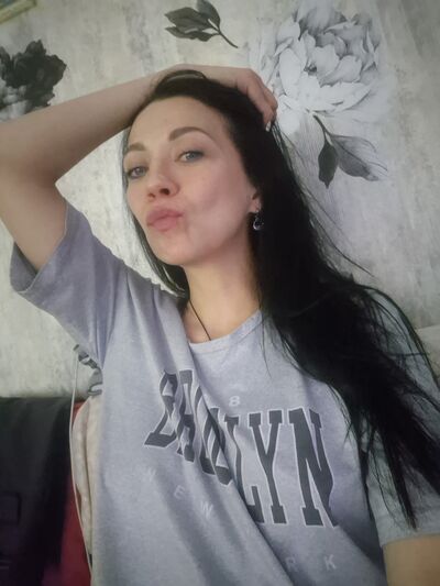  ,   Nadin, 39 ,   ,   
