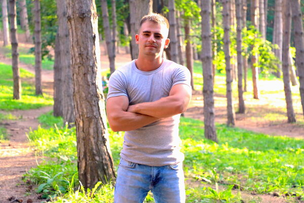  ,   Vitalii, 34 ,   ,   , c 