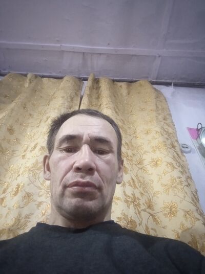  ,   Renat, 48 ,   ,   , c , 