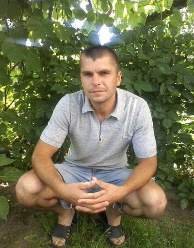  ,   Sergei, 40 ,   