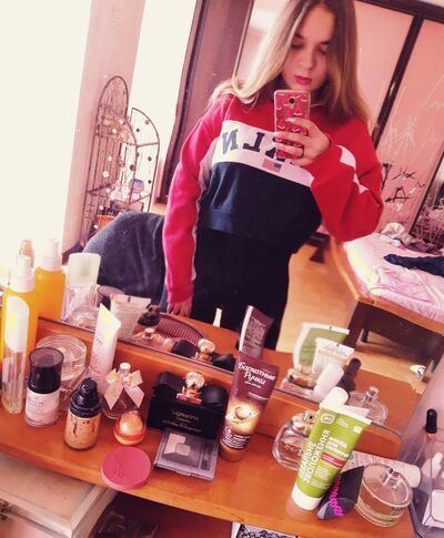  ,   Eva Kadyrova, 27 ,   ,   , c 