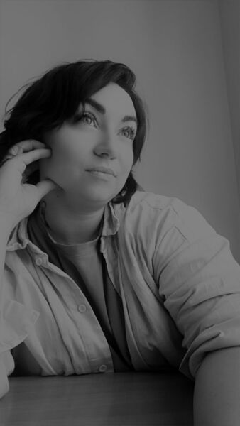  ,   Tati, 36 ,  