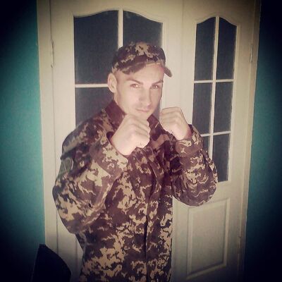  ,   Ruslan, 35 ,   ,   , c 