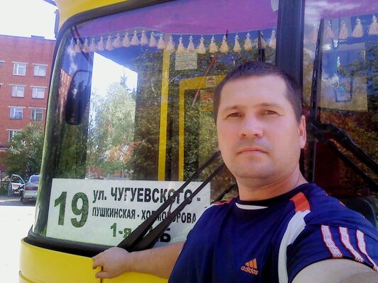  ,   Azat, 47 ,   ,   , c 