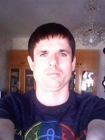  ,   Mikhail, 35 ,   