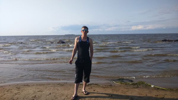  ,   Andrey, 32 ,  