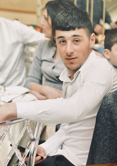  New York City,   EREMYAN, 19 ,   ,   