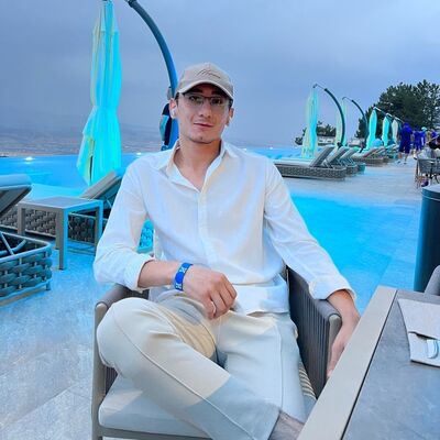  ,   Beka, 26 ,   ,   