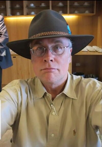  ,   David, 62 ,     , c 