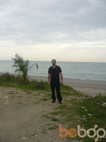  -,   Edgar, 42 ,   ,   , c 