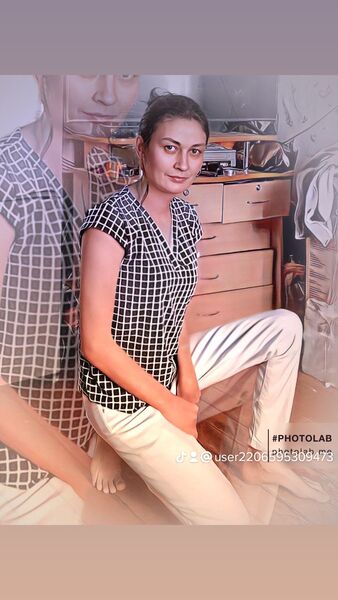  ,   Dina, 37 ,   ,   
