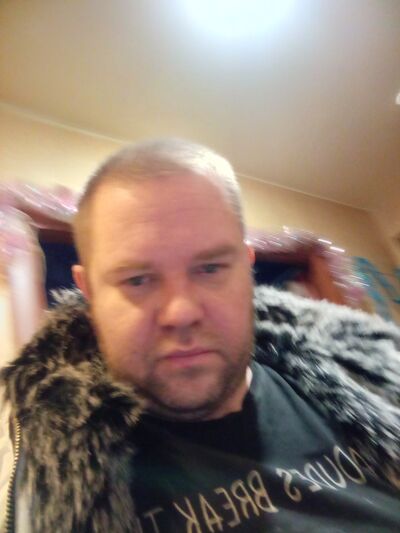  ,   Andrey, 40 ,   ,   