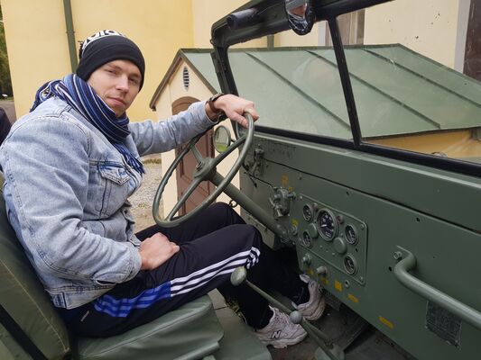  ,   Andrey, 30 ,   ,   