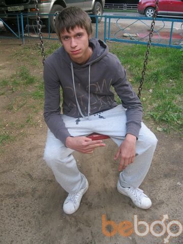  929335  Pavel, 33 ,    