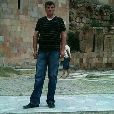  8936465  Vachagan, 60 ,    