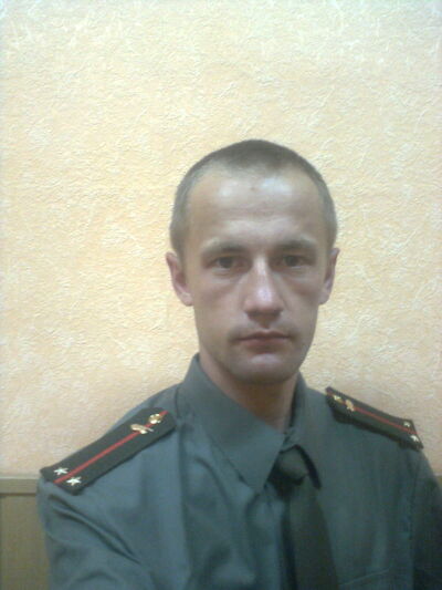  ,   VIKTOR, 38 ,   