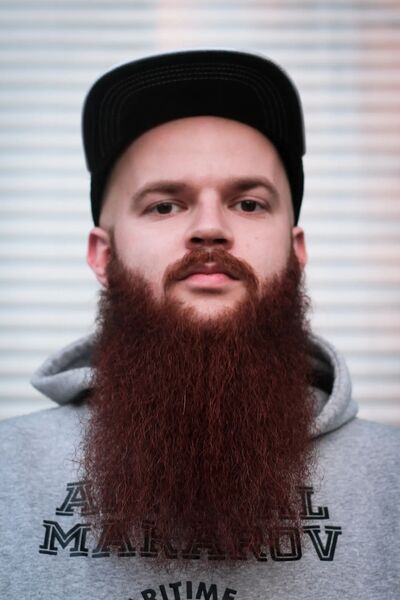  ,   Vlad, 32 ,   ,   