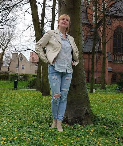  Sulechow,   Iryna, 48 ,  