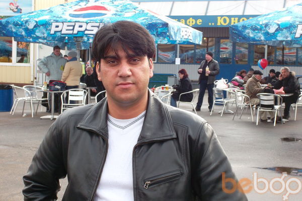  Gurgaon,   Khan, 36 ,   