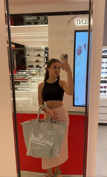  ,   Irina, 20 ,   ,   , c , 