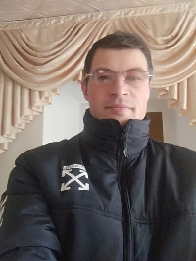   ,   Ghena, 43 ,     , c 