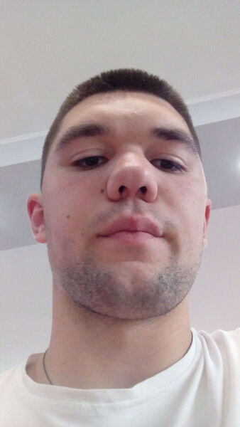  ,   Dorin, 21 ,     , c 