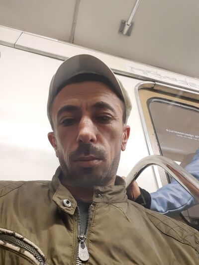 ,   Nicolae, 41 ,   ,   