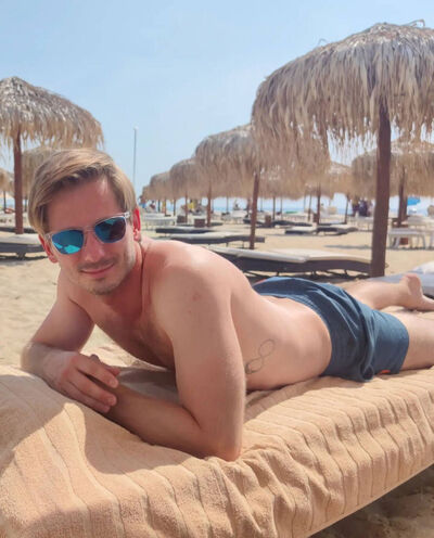 ,   Andrey, 37 ,   ,   