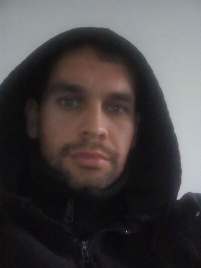  ,   Robert, 38 ,  