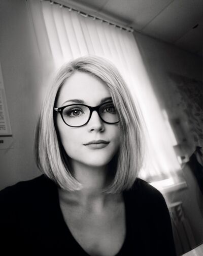  ,   Alisa, 32 ,   