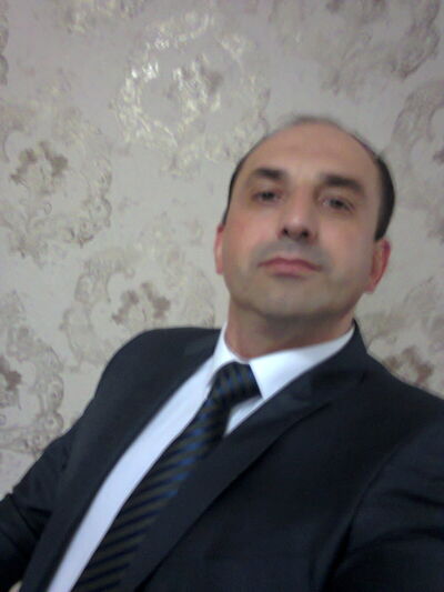  ,   Sergiu, 51 ,   ,   , c 