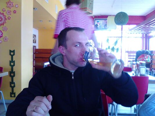  ,   Ivan, 39 ,   ,   