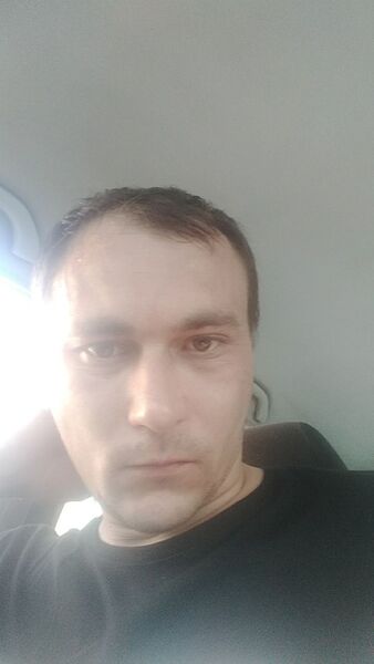  ,   Andriy, 33 ,   ,   