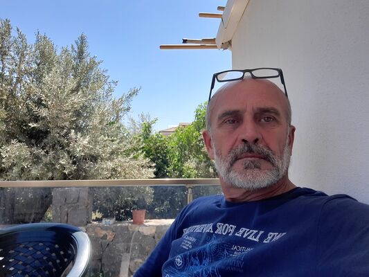  ,   Ali, 57 ,   ,   