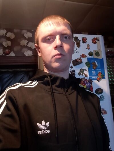  ,   Alexander, 32 ,     , c , 