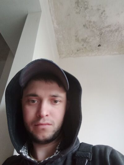  ,   Constantin, 29 ,   ,   