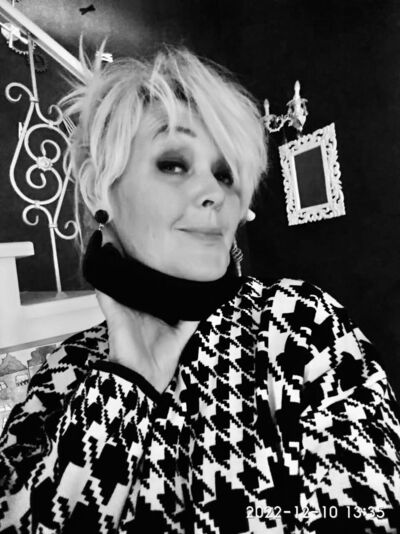  Florence,   , 57 ,     , c 