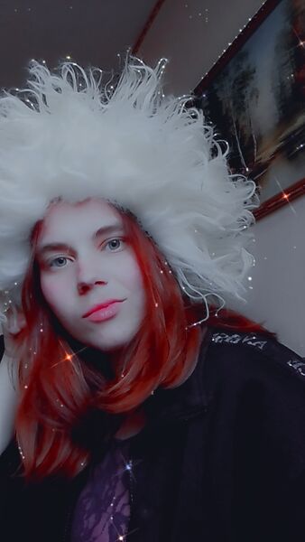  ,   Vlada, 21 ,   ,   , c 
