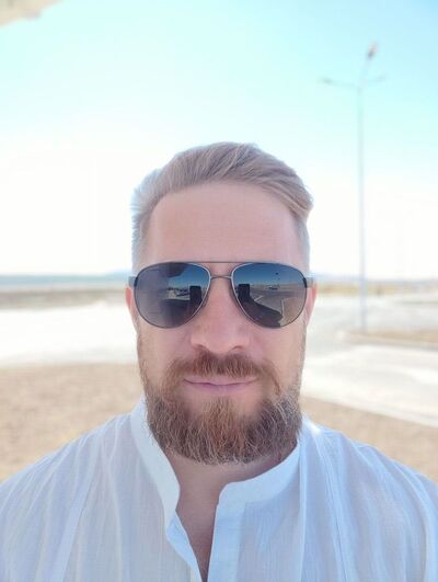  ,   Max, 33 ,   ,   , 