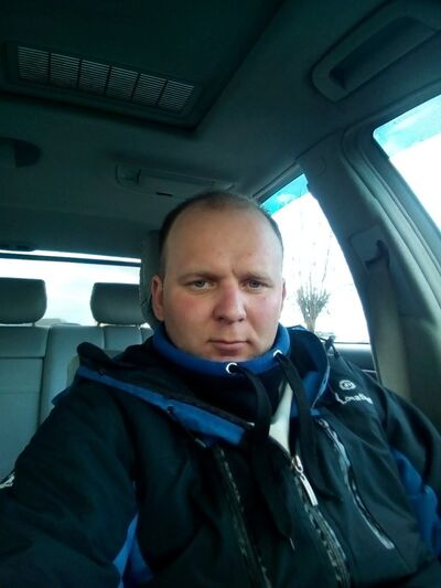  ,   Vitali, 40 ,  