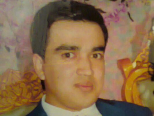  ,   Izzat, 31 ,   ,   , c 