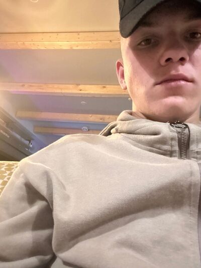  ,   Kirill, 21 ,   ,   