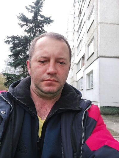  ,   Alex, 45 ,   
